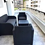 Modern Two Bedroom Apartment in Marbella Centre